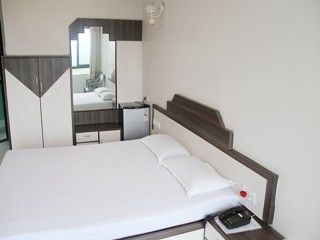 Hotel Madhuban Mahābaleshwar Kültér fotó